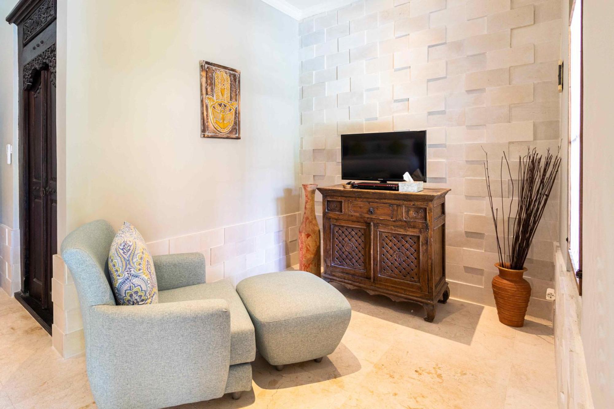 Villa Nesanur - Comfortable & Spacious Beachside Sanur Buitenkant foto