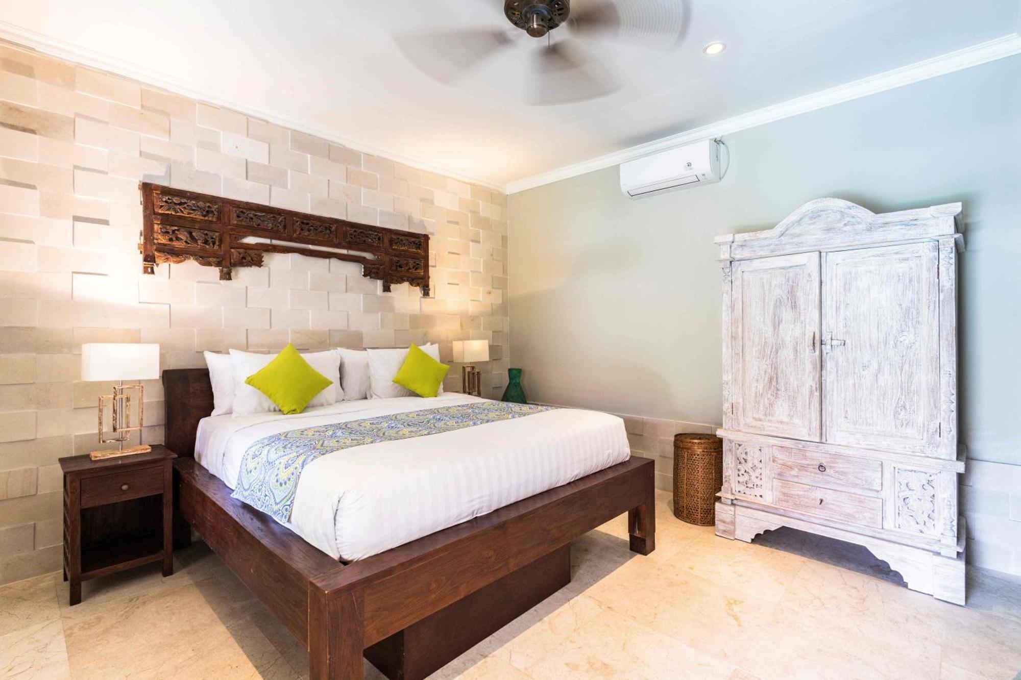 Villa Nesanur - Comfortable & Spacious Beachside Sanur Buitenkant foto