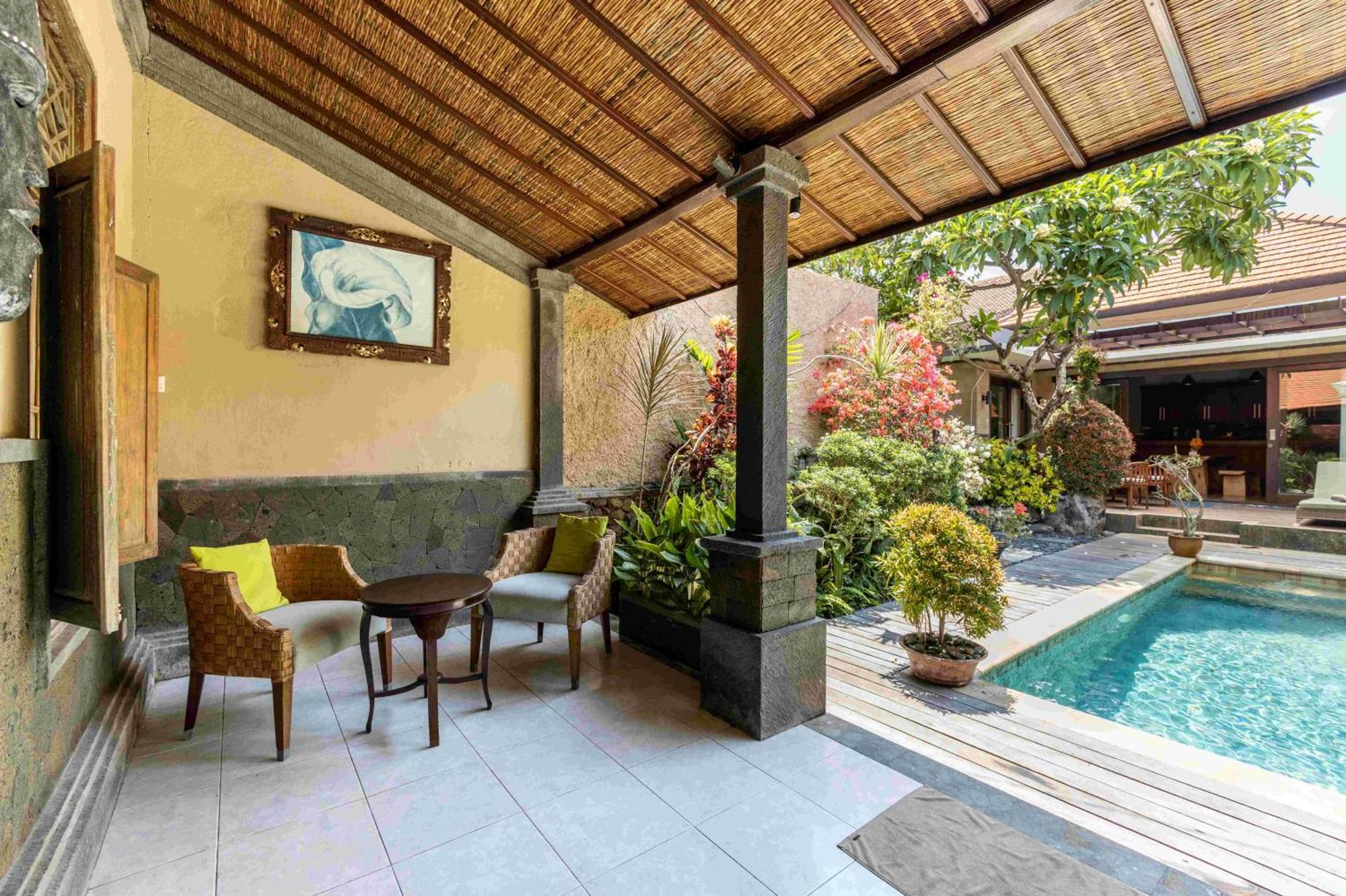 Villa Nesanur - Comfortable & Spacious Beachside Sanur Buitenkant foto